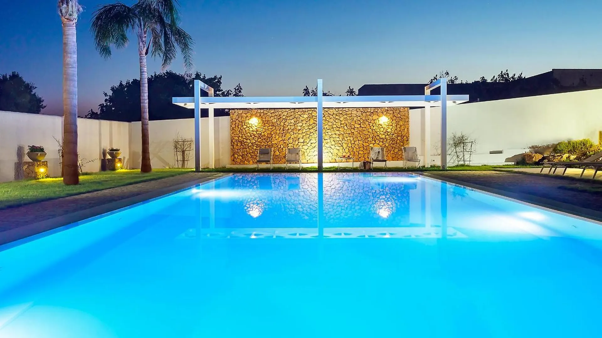 Pietra Del Sole Villa Marausa